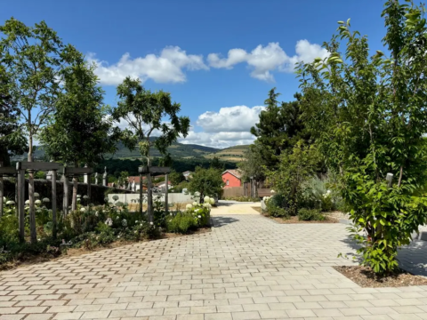 Extension du Cimetière de la Commune en Cimetière Paysager