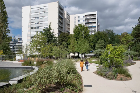 Louvois, de la Dalle Stérile à la Ville Fertile (aménagement de la Zac Louvois)