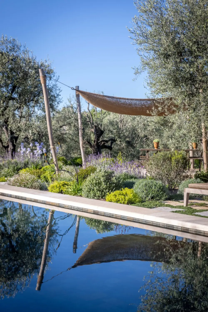 2- La Bergerie  jardin de la bergerie