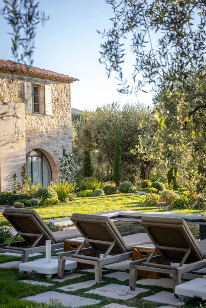 3- La Bergerie  jardin de la bergerie